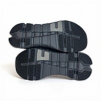 On Cloudswift – Black | Rock