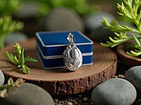 Elegant Silver Pendent