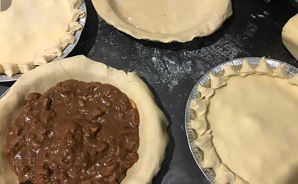 Heritage Pepper Steak Pie Frozen