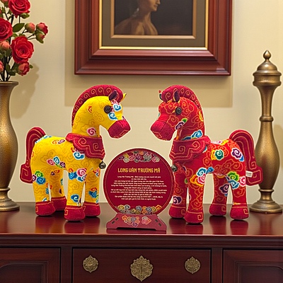 Long Vân Trường Mã, Phiên Bản Đặc Biệt - Thủ Công Nhồi Bông, Vải In Họa Tiết Long Vân Trường Mã, Phiên Bản Đặc Biệt - Thủ Công Nhồi Bông, Vải In Họa Tiết