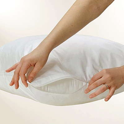 Pillow Protector White - Queen