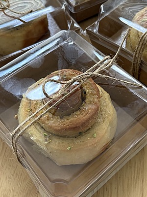 Pistachio Elaichi Rolls Pistachio Elaichi Rolls