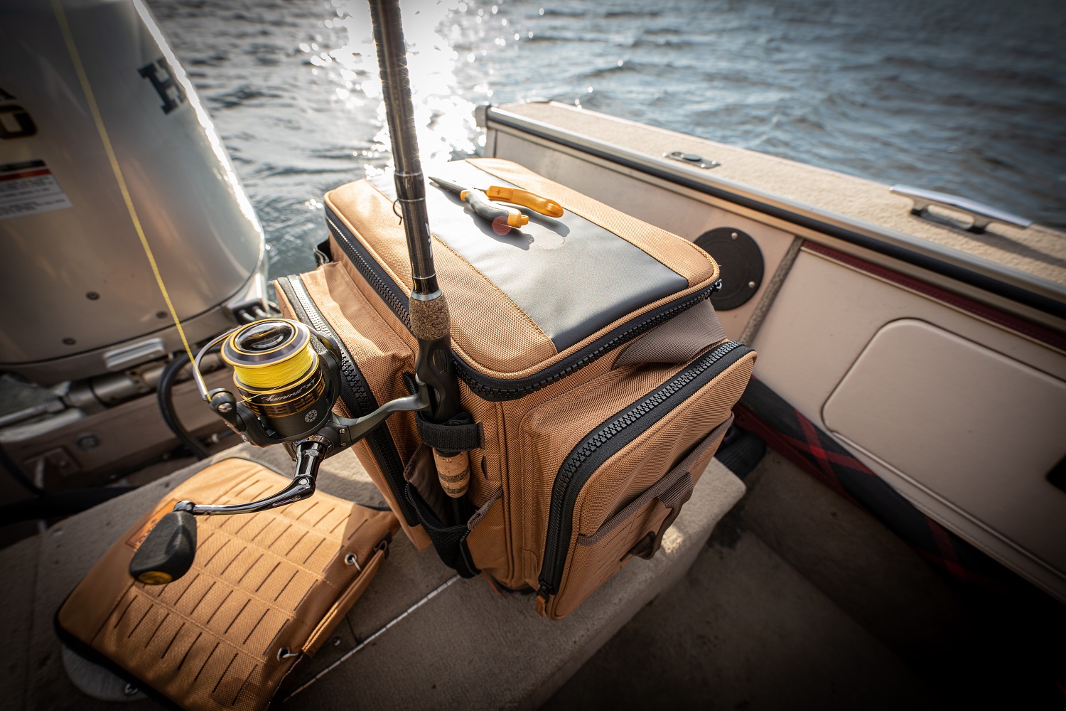 Plano Guide Series XL 3700 Tackle Bag Plano Guide Series XL 3700 Tackle Bag