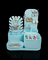 Pretty Pillars -3D Printed Jewelry and Makeup Organizer