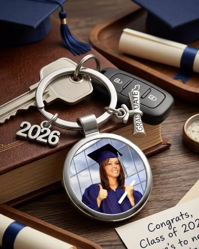 Primo Collection Graduation Keychain