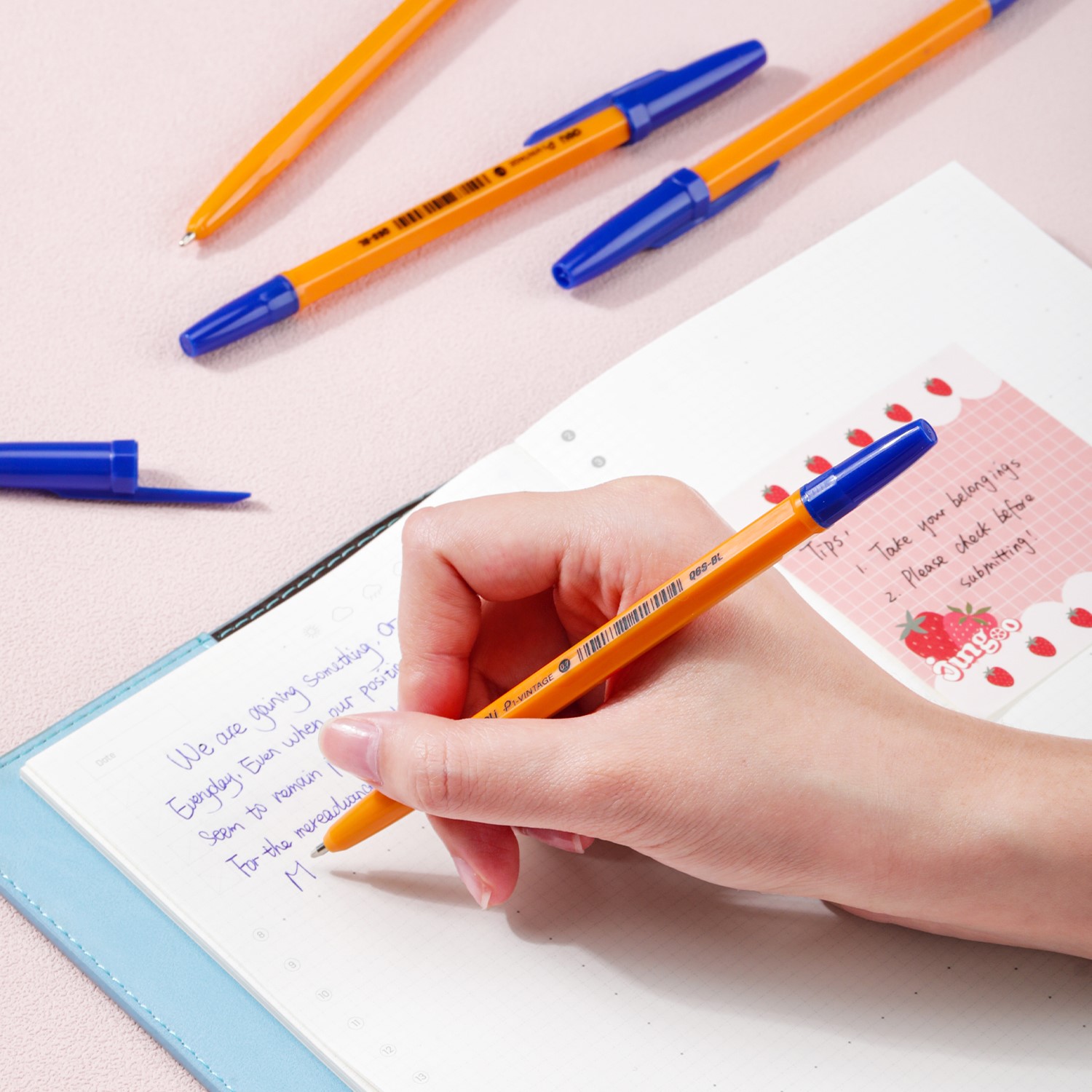 DELI Q6S P1-VINTAGE BALLPOINT PEN 0.7MM - BLUE