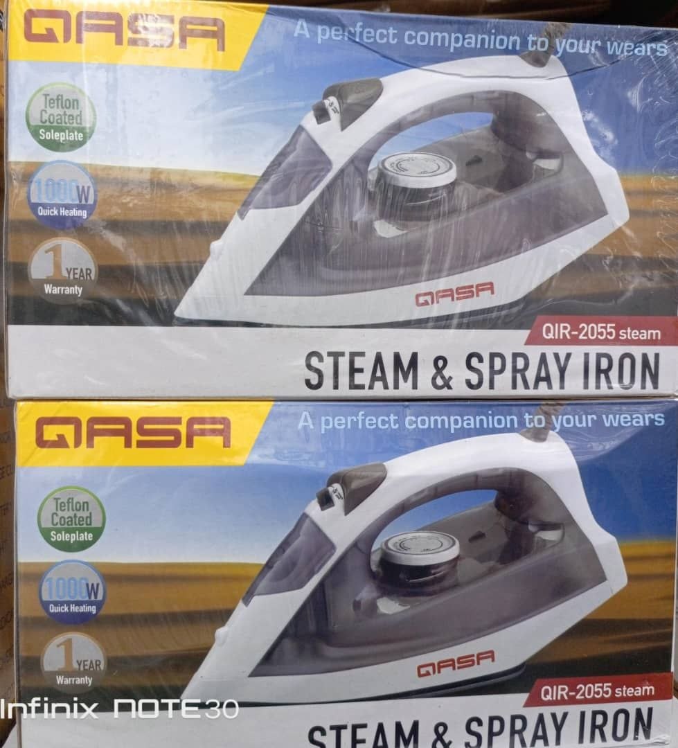 QASA STEAM & SPRAY IRON