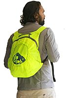 Quechua Compact Ballbag 15L - Green Quechua Compact Ballbag 15L - Green