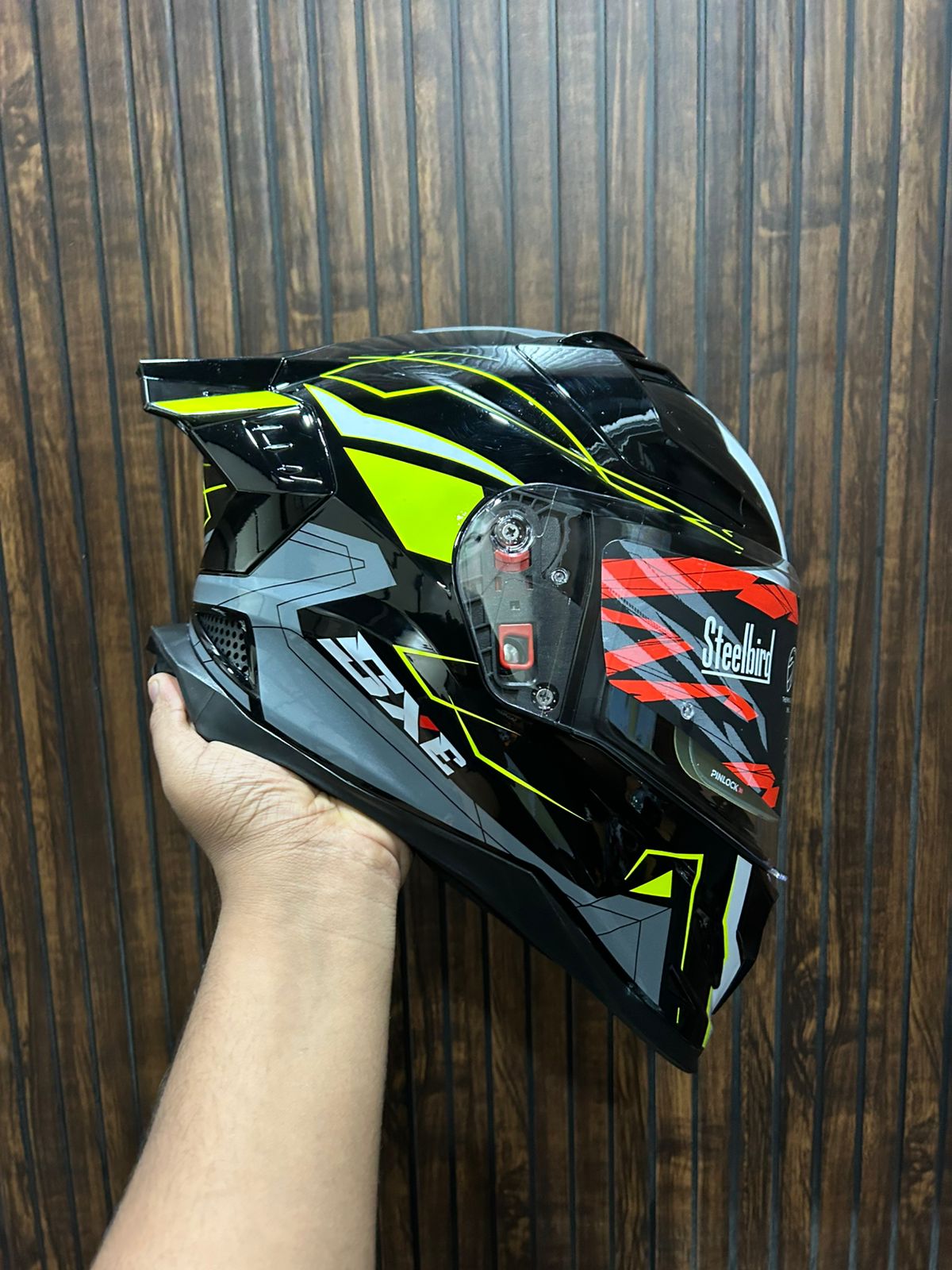 STEELBIRD SBH-61 ISS SXE RACE-X GLOSSY BLACK/NEON WITH AFS EDITION C/V 580MM (ANTIFOG EXCLUSIVE)