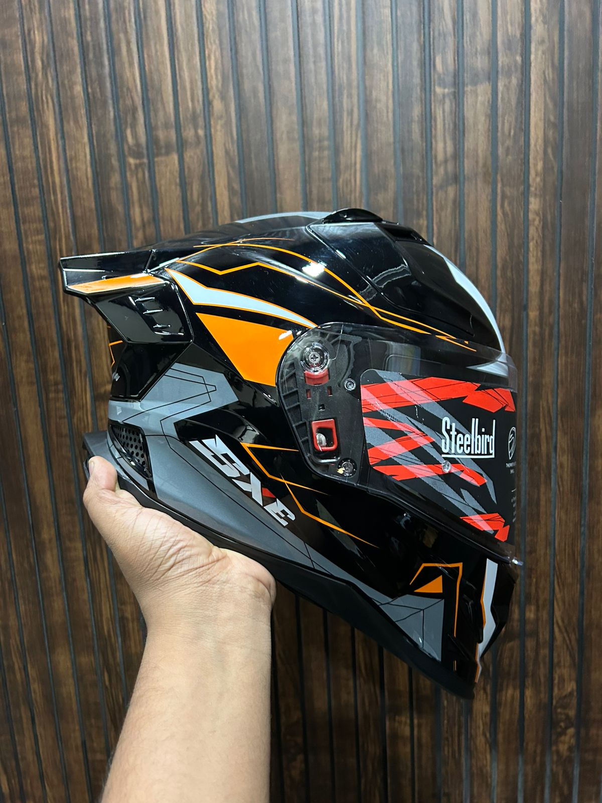 STEELBIRD SBH-61 ISS SXE RACE-X GLOSSY BLACK/ORANGE WITH AFS EDITION C/V 580MM (ANTIFOG EXCLUSIVE)