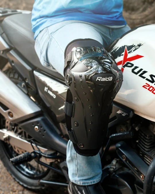 RAIDA KNEE GUARD RAIDA KNEE GUARD