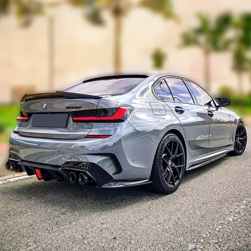 BMW G20 3 Series Glossy Black LED Diffuser (2019-2022)