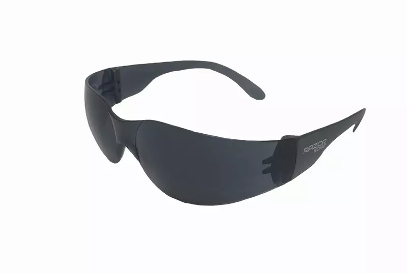 Razor edge,black smoke lens,anti-scratch. Anti-Fog