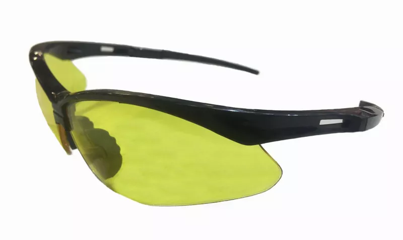 Razor edge ,yellow amber lens,anti-scratch.