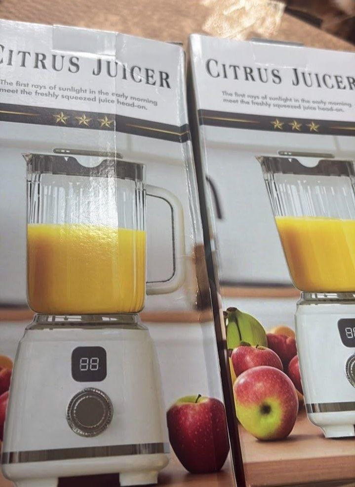 RECHARGEABLE BLENDER CITRUS JUICER SMOOTHIE MAKER FRUITS BLENDER