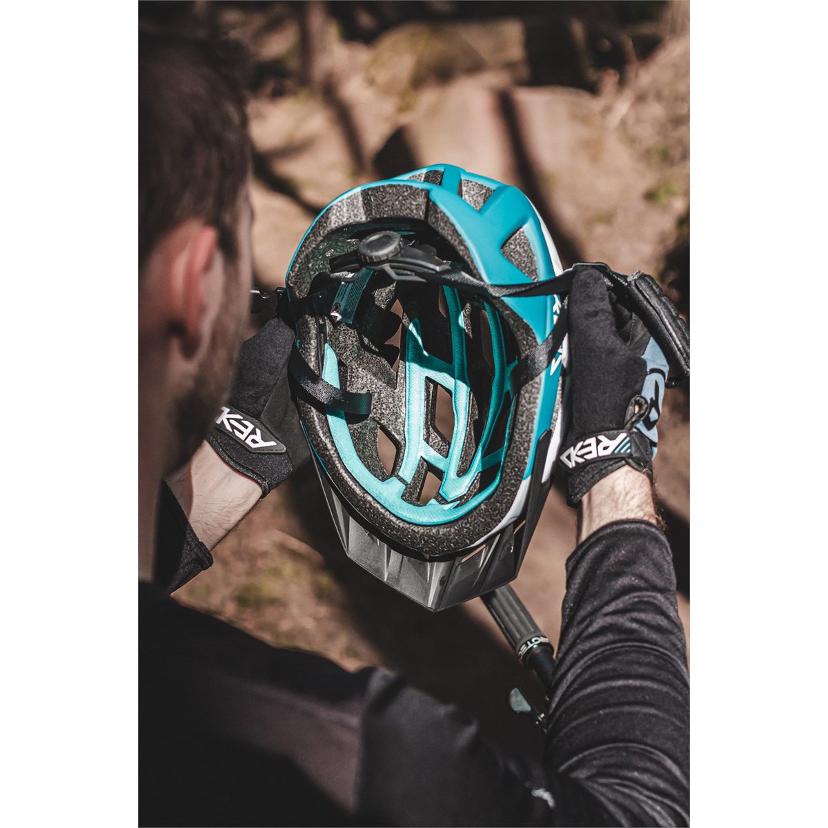 REKD Pathfinder Helmet
