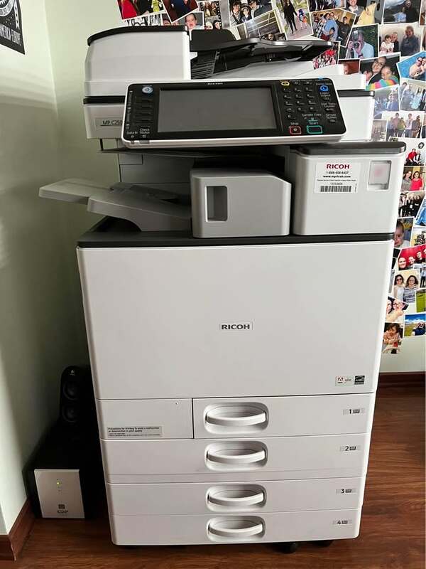 Impresora / Copiadora Ricoh MPC2503