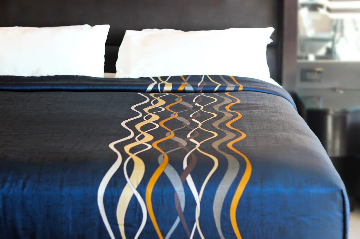 Decorative Ripple Top Sheet-Queen 96" x 115"-Navy/Gold
