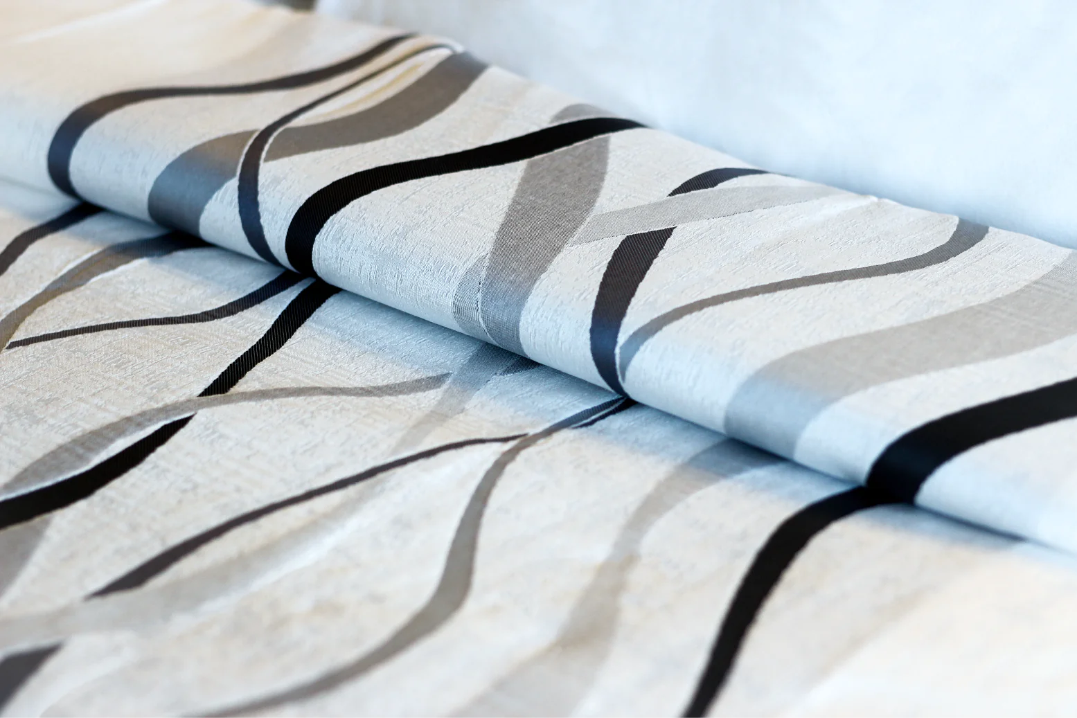Decorative Ripple Top Sheet-Full XL 90" x 115"-Gray/White