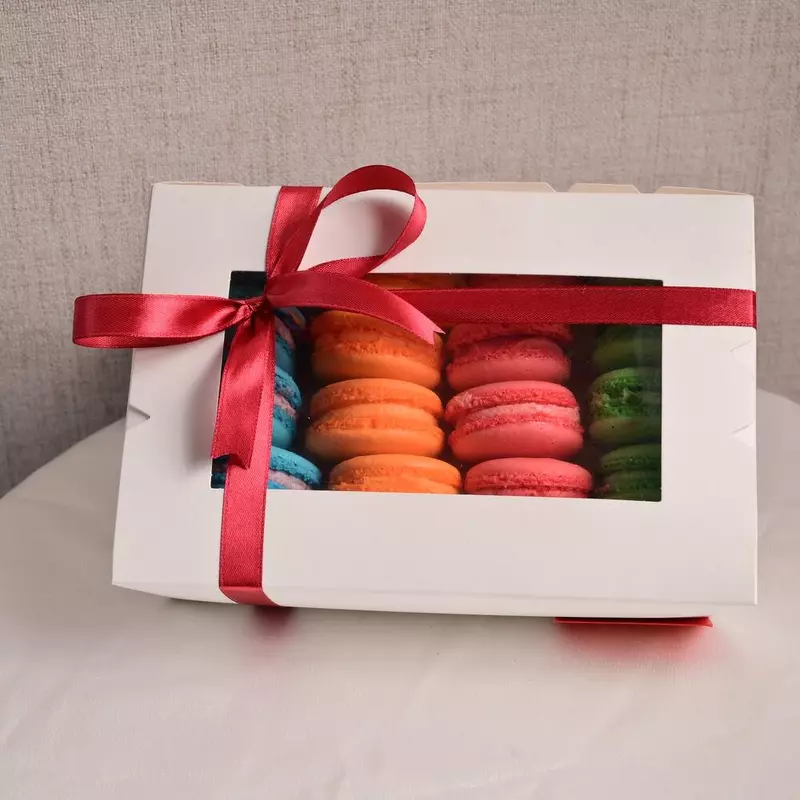 Assorted Colour Macaron Gift Box 500Gm