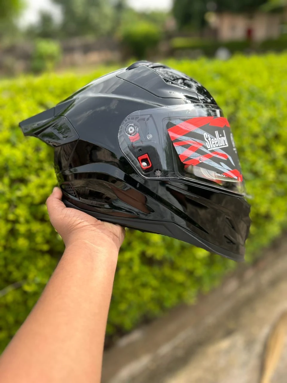 STEELBIRD SBH-61 ISS BT SXE GLOSSY BLACK WITH AFS EDITION C/V 600MM (WITH ANTIFOG) WITH BLUETOOTH STEELBIRD SBH-61 ISS BT SXE GLOSSY BLACK WITH AFS EDITION C/V 600MM (WITH ANTIFOG) WITH BLUETOOTH