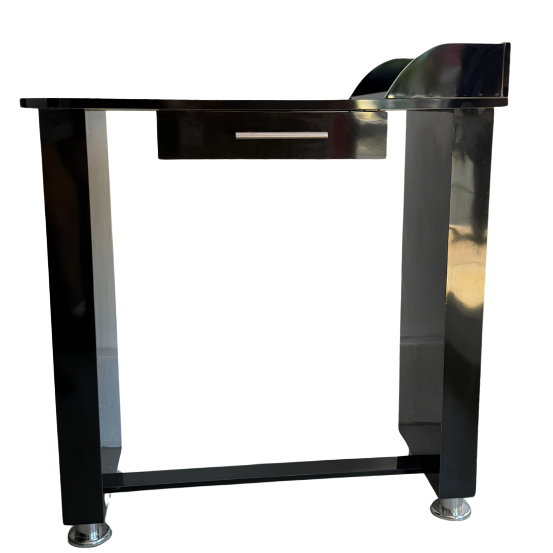 Mesa para manicurista