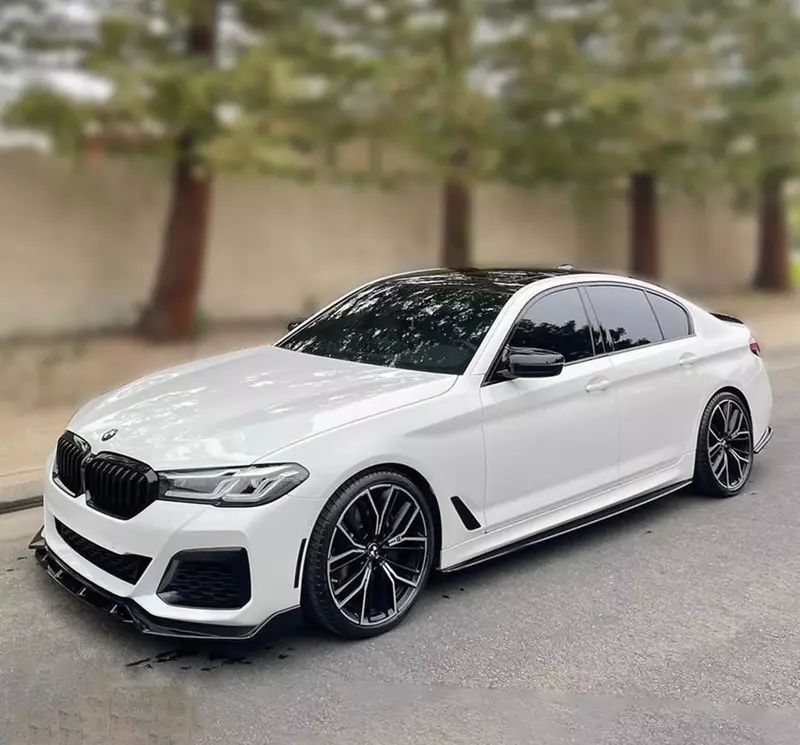 BMW F90/G30 MP Style Carbon Fiber Side Extensions (2017–2023)