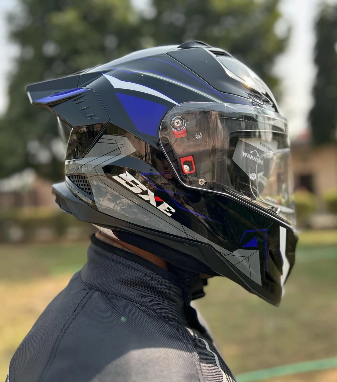 STEELBIRD SBH-61 ISS SXE RACE-X GLOSSY BLACK/BLUE C/V 620MM WITH AFS STEELBIRD SBH-61 ISS SXE RACE-X GLOSSY BLACK/BLUE C/V 620MM WITH AFS