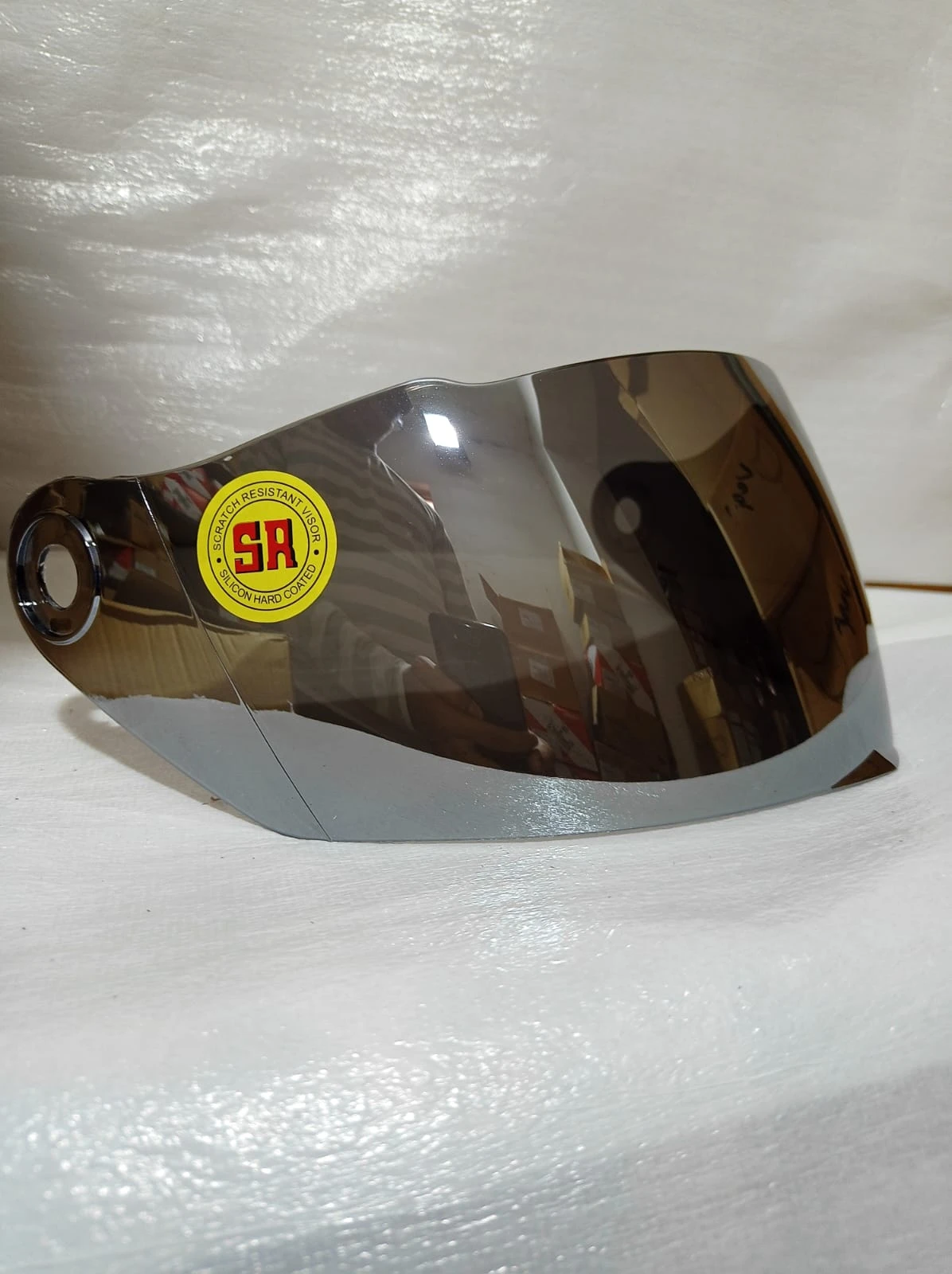 STUDDS MIRROR VISOR FOR PROFESSIONAL STUDDS MIRROR VISOR FOR PROFESSIONAL