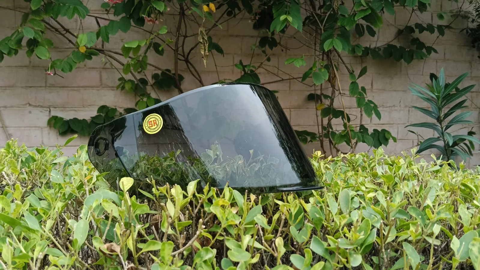 STUDDS TINTED VISOR FOR NINJA COMET STUDDS TINTED VISOR FOR NINJA COMET
