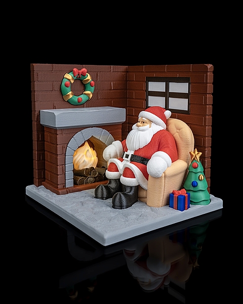 Santa's Living Room Table Lamp
