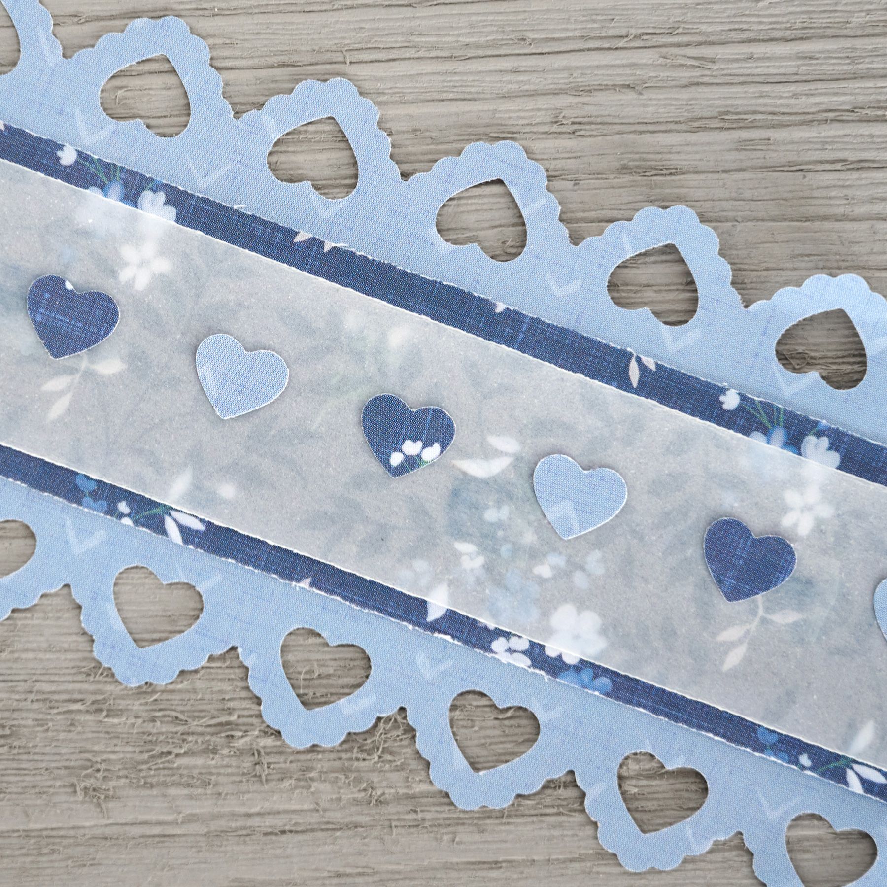 Scalloped Hearts Border Maker Cartridge