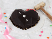 Hearty Love Chocolate Pinata Cake (450gm)