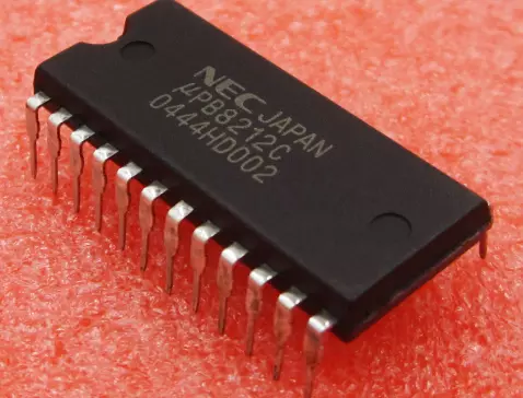 PB8212