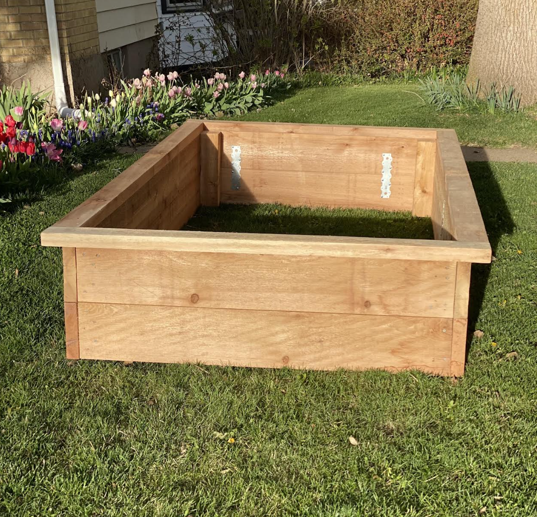 Small Raised Bed 4'x4'x20"