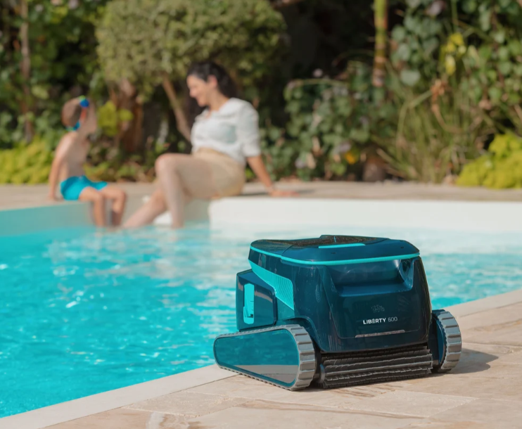 Dolphin Liberty 600 Pool Cleaner Cordless | 99998600-UK