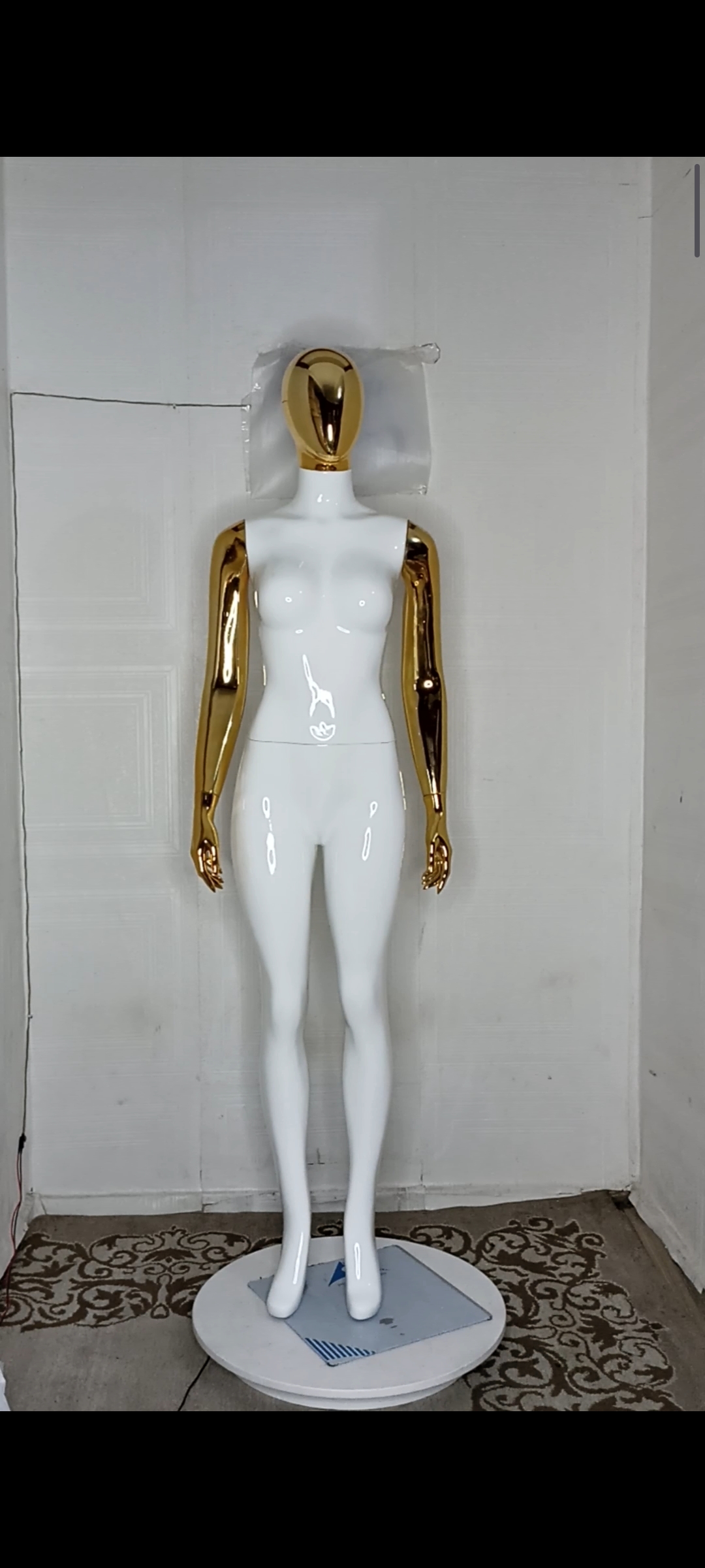 Female Mannequin-2 tones Colour-Full Fibreglass Size 10