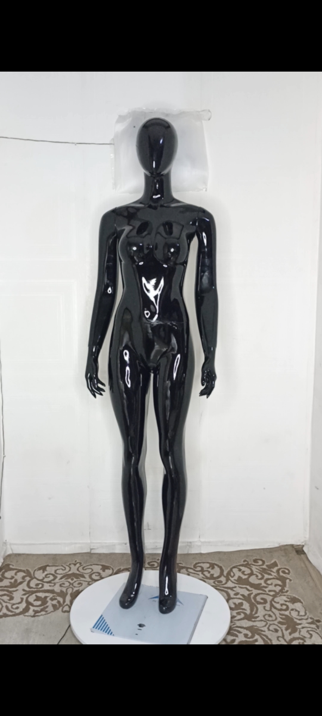 Female Mannequin-Full Plain Colour-Full Fibreglass Size 10