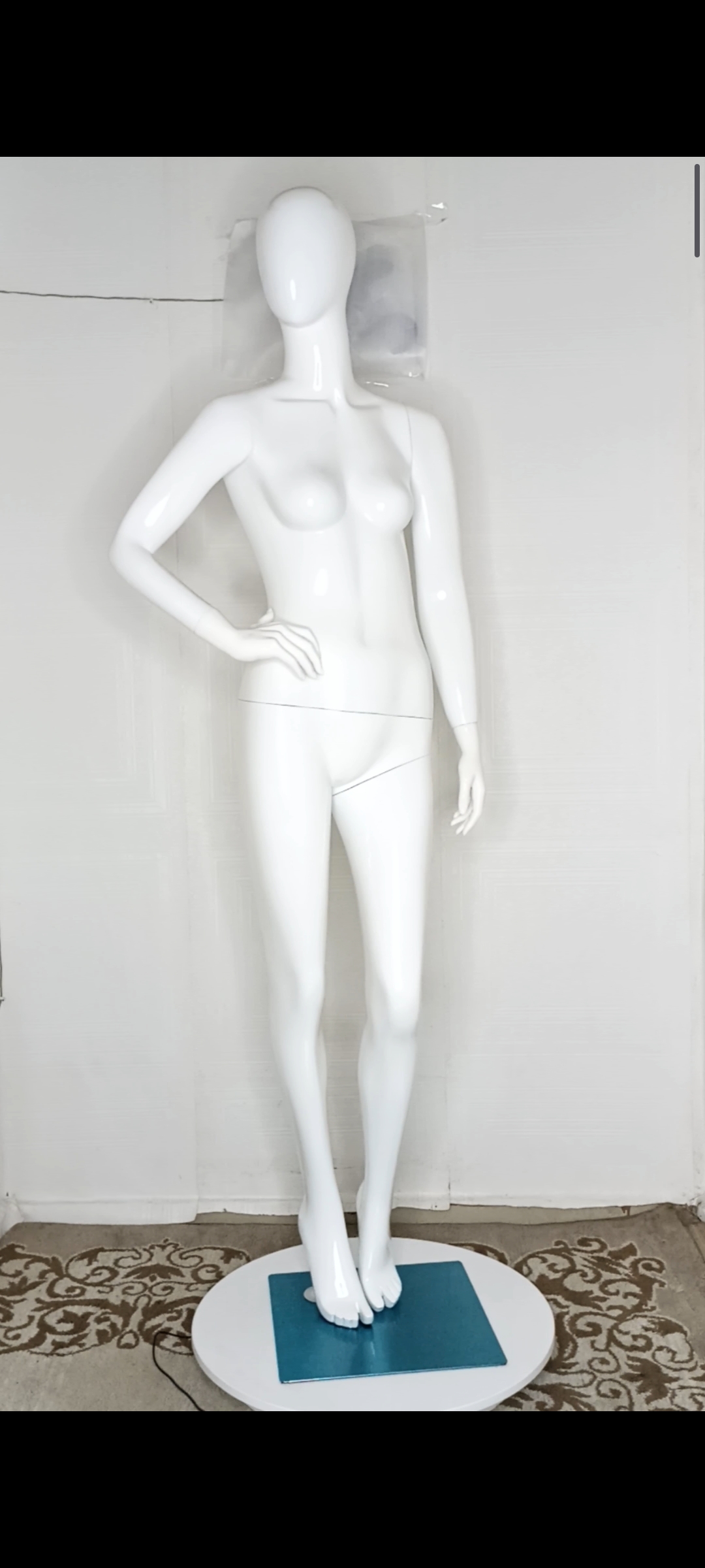 Female Size 8 Fibreglass Egghead Faceless Mannequin Hand on Waist Posture