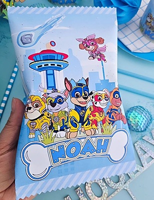 Kids Cartoon Theme Treat Bag (Paw-style illustration)