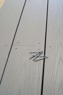 Simpson Strong-Tie Trim-Head Screw - Square Drive Simpson Strong-Tie Trim-Head Screw - Square Drive