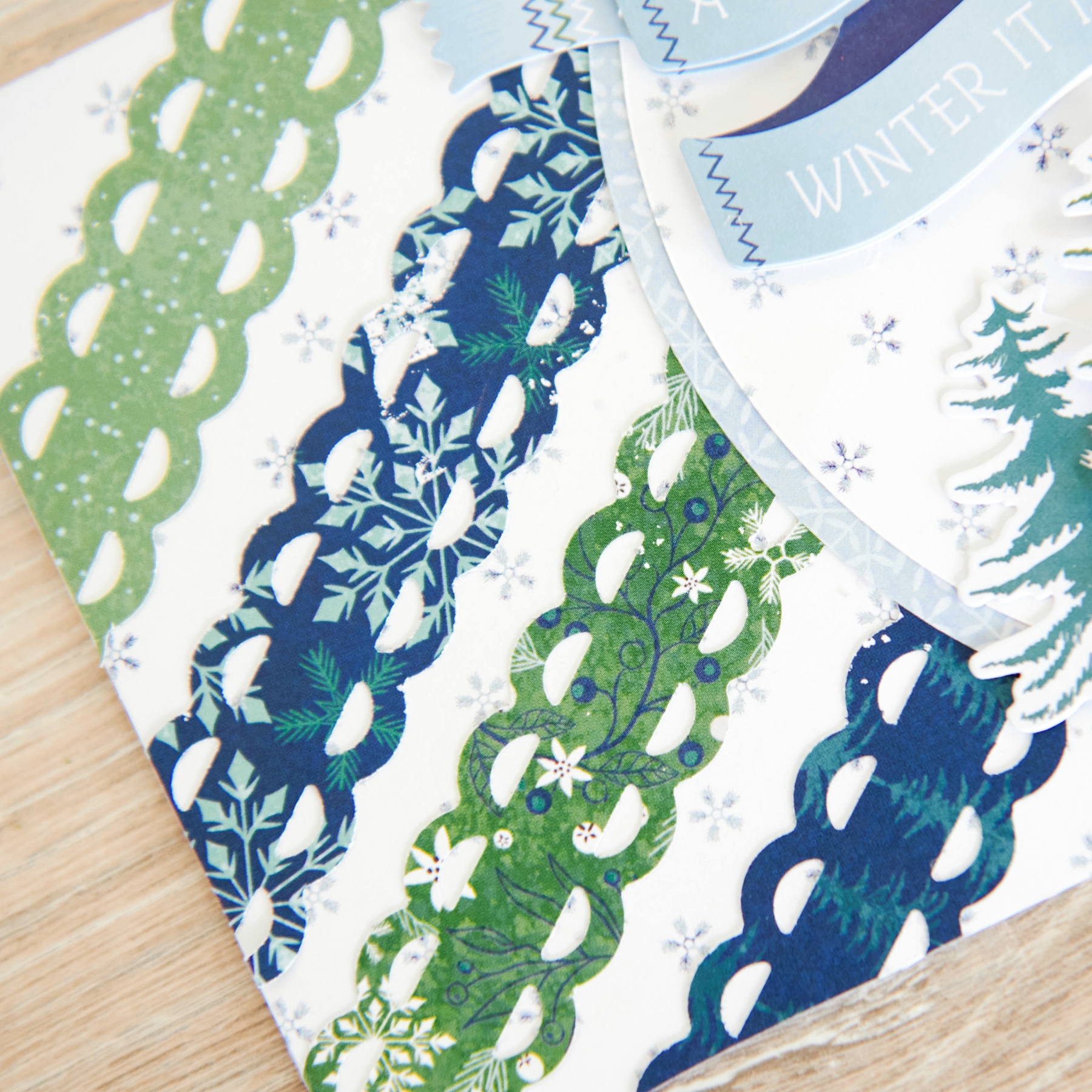 Mirrored Scallops Chain Border Maker Cartridge