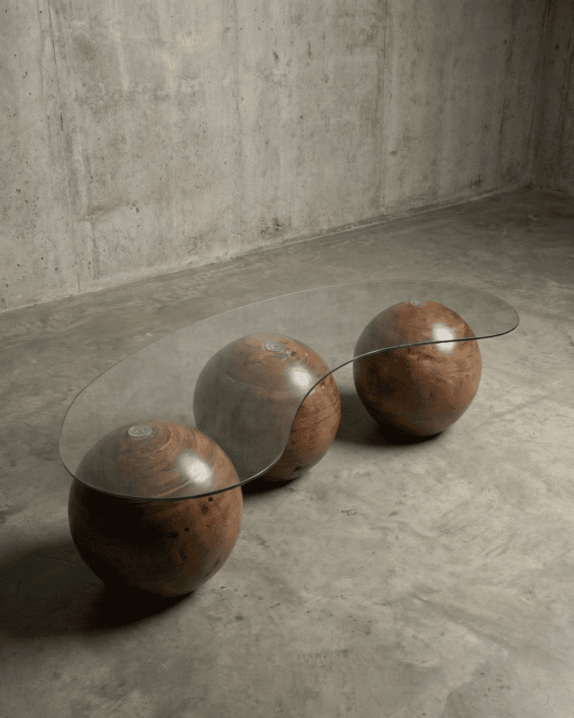 Spherical Ball Glass Coffee Table - Modern Sculptural Design