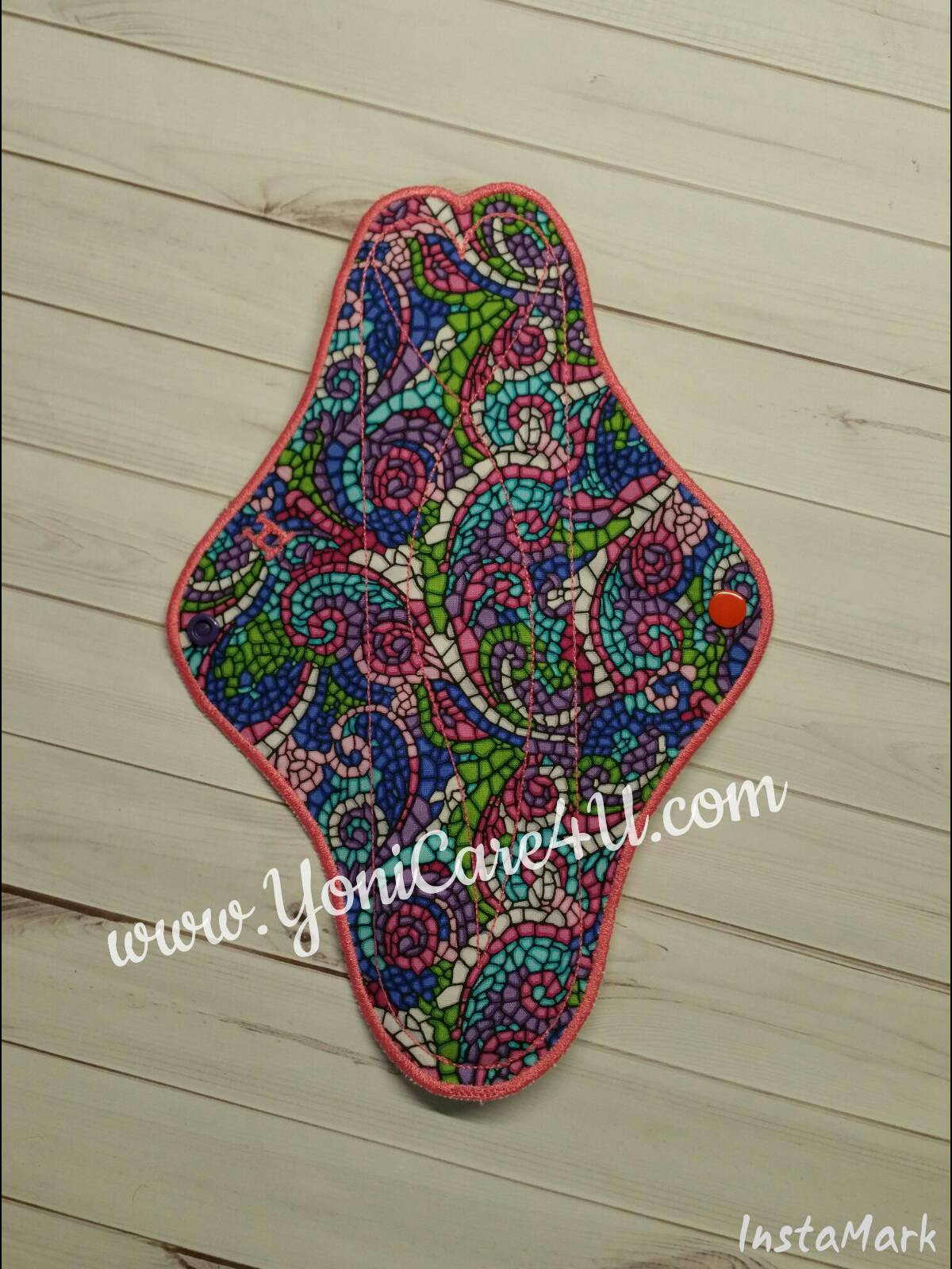 Yoni Care - Stained Glass