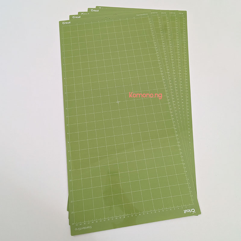 Cricut StandardGrip Machine Mat 12in x 24in