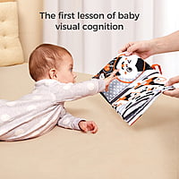 TUMAMA Black & White Shapes Book