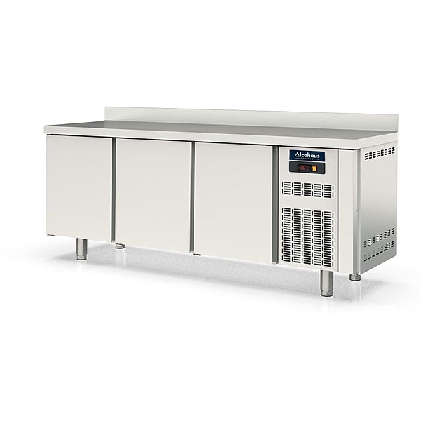 Mesa de Trabajo Refrigerada 3 Puertas Sólidas