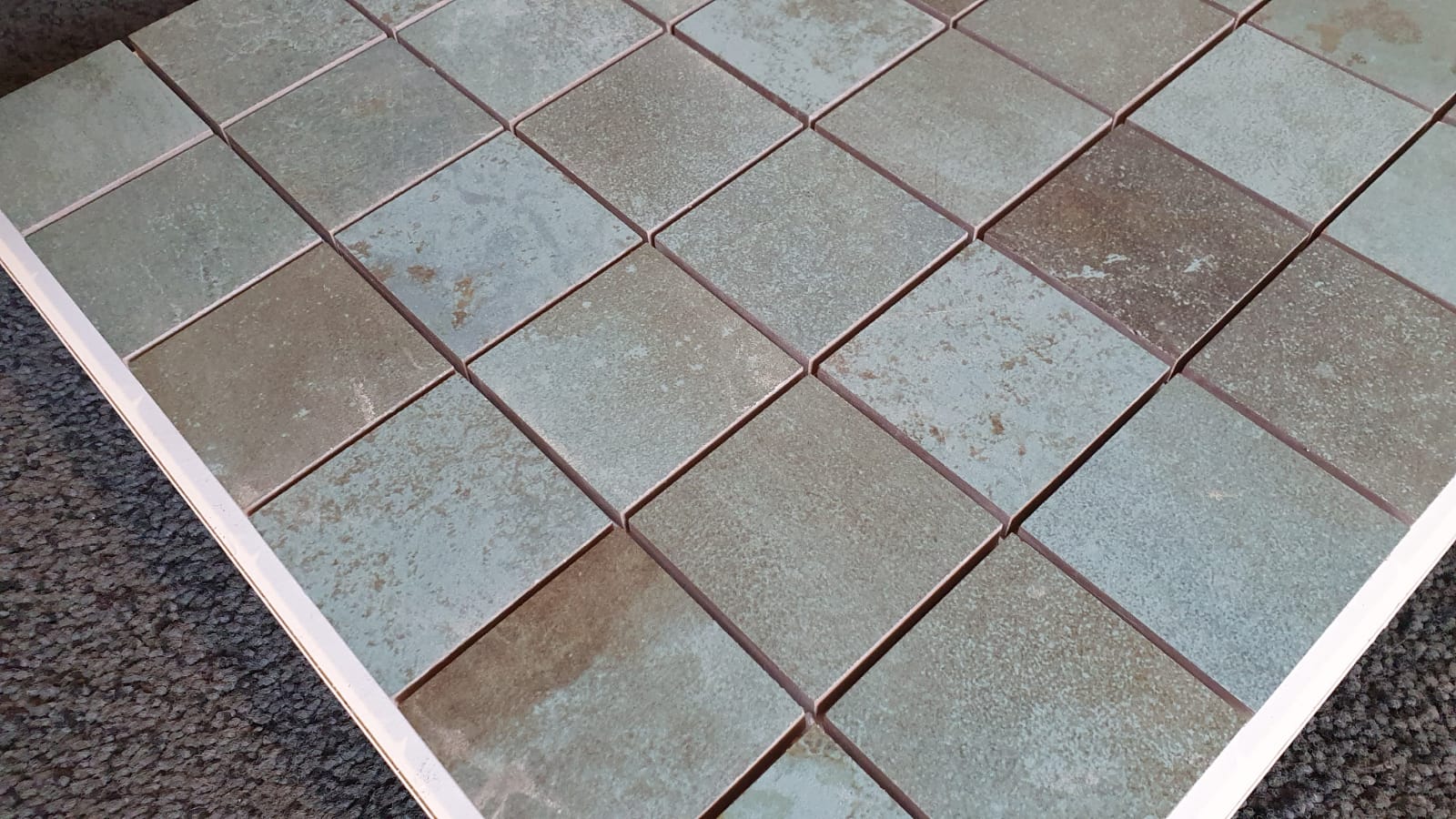 MOZAIC TRACE MINT 5X5