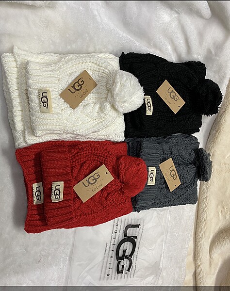 UGG HAT SETS