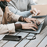 UGREEN USB Type-C 2.5" SATA III External Hard Drive Enclosure